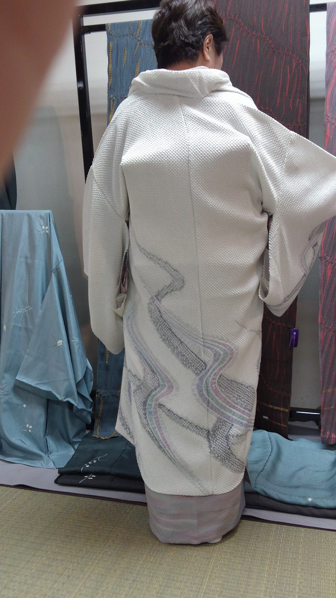 総絞りの羽織、きぬたやから復活。 | 魅力引き立つ装いを岐阜・京都 