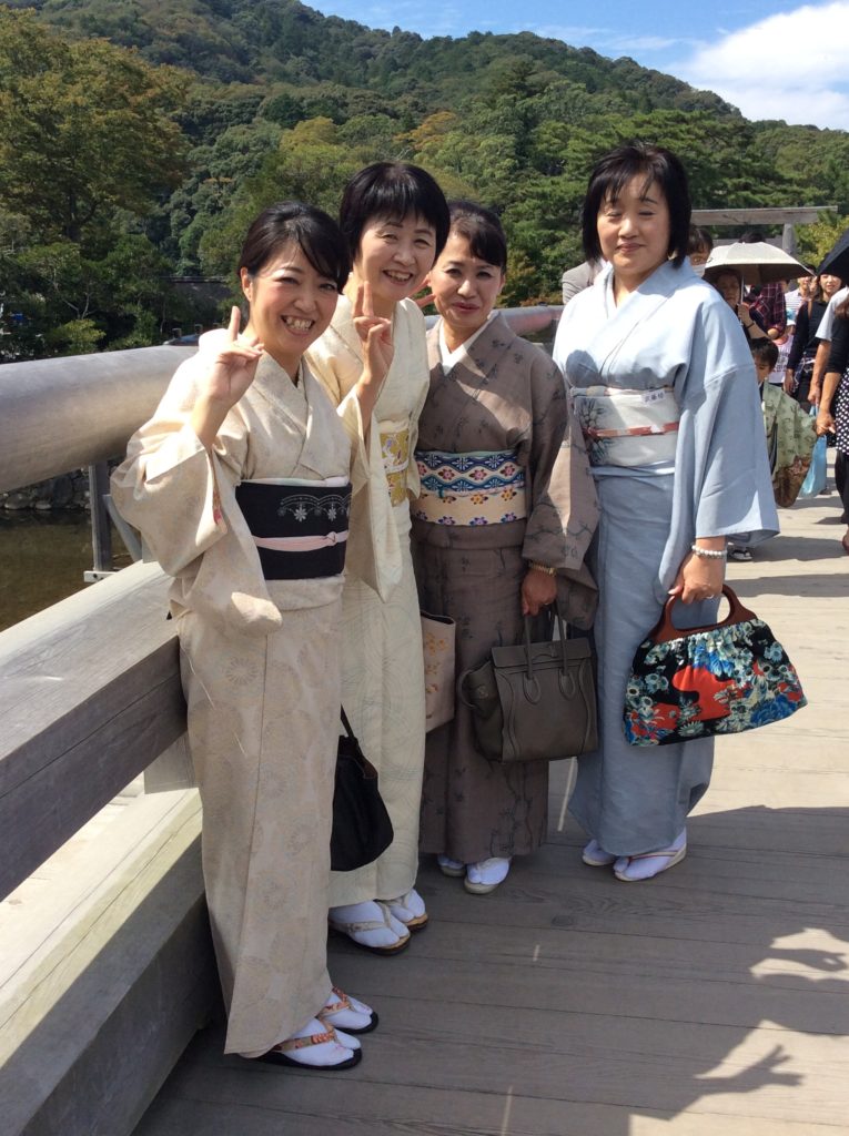 山本呉服店　伊勢神宮日帰り旅行　参道