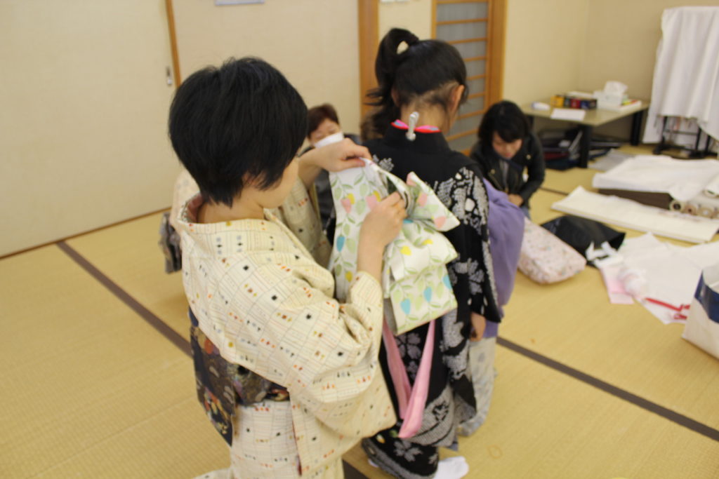 お正月着付け　子供着物