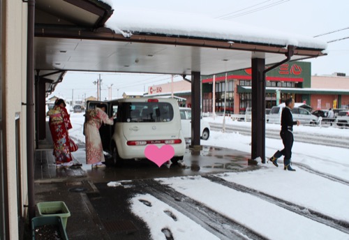 山本呉服店池田店 玄関