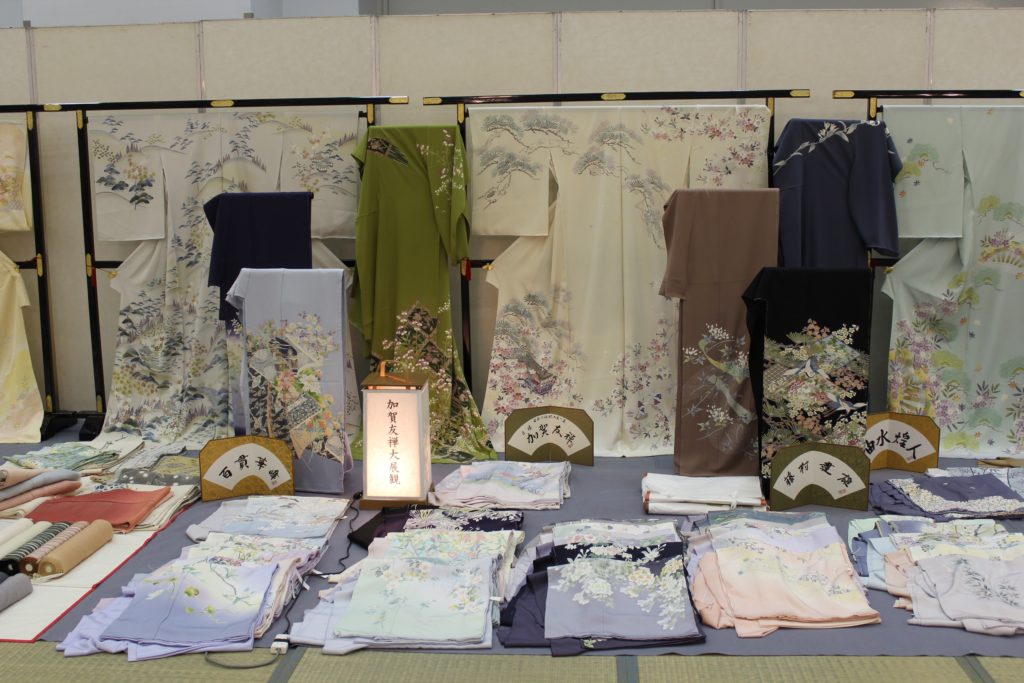 京裳苑会場　加賀友禅