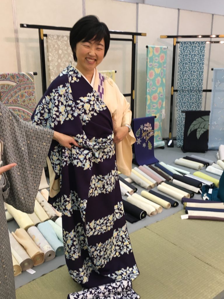 山本呉服店 第40回京裳苑 スタッフ試着