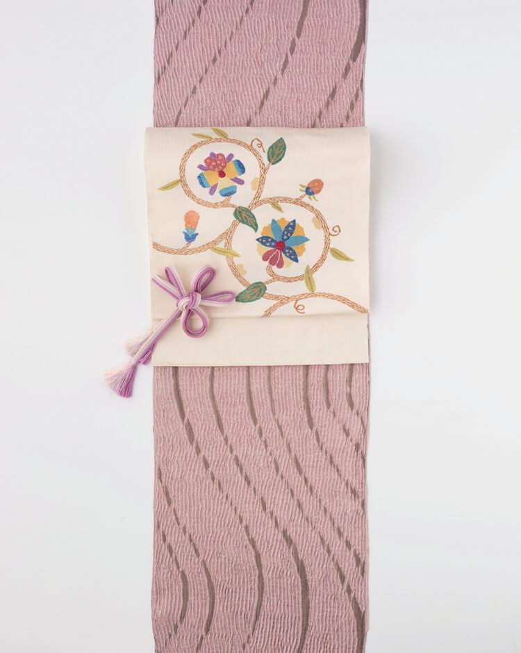 藤娘きぬたや変わり杢目絞り着尺