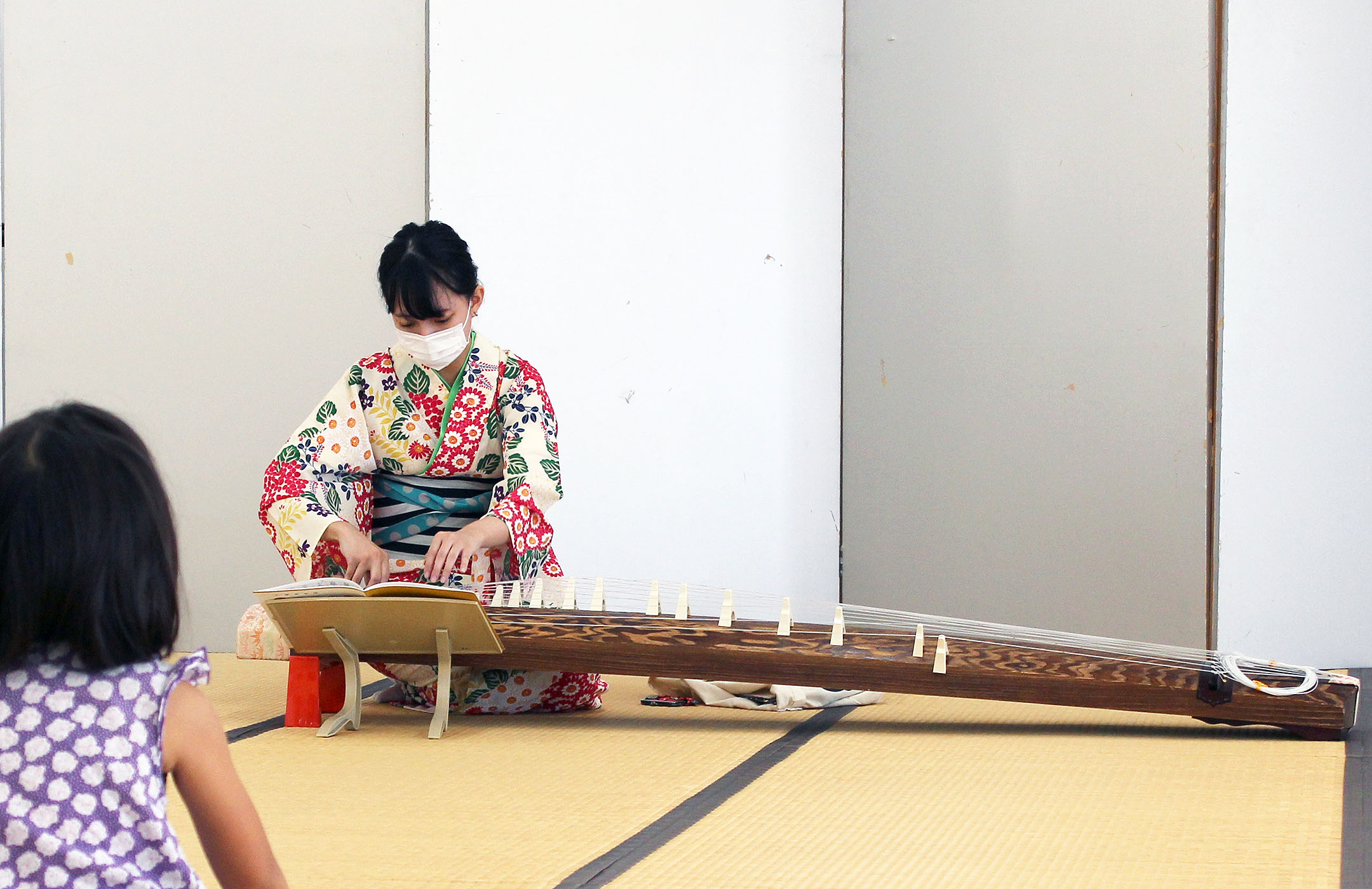 お琴の生演奏ソロ十三弦演奏曲目さくらんぼの歌と風の踊り子