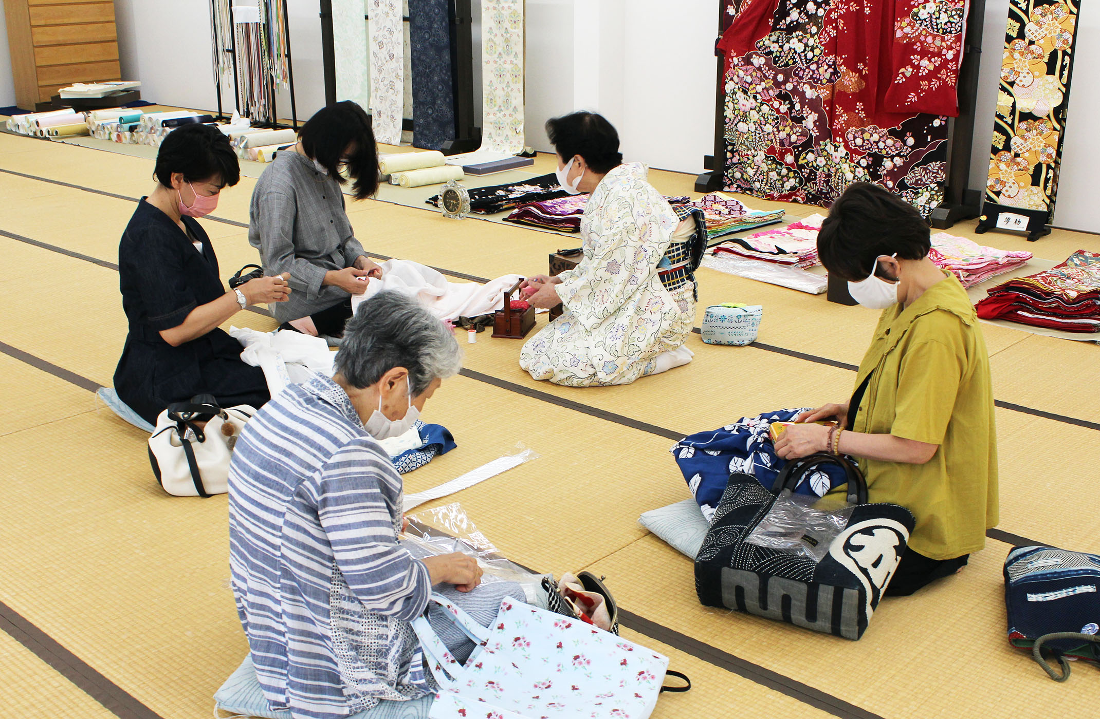 美しい着こなしの重要ポイント半衿の縫い方のコツ